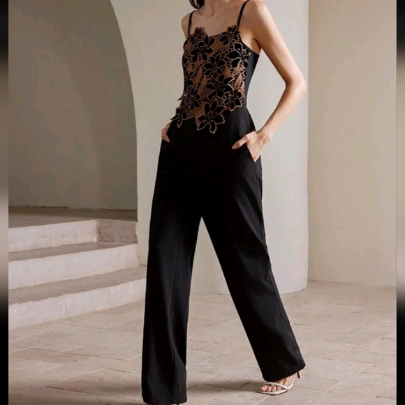 Pants - Women's Floral Embroidered Spaghetti Strap Casual Slim Romper
